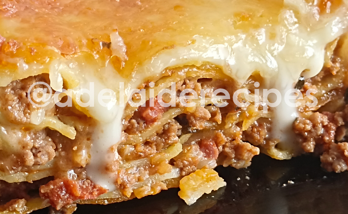 PERFECT Bolognese Lasagna | Creamy and Irresistible Homemade Recipe