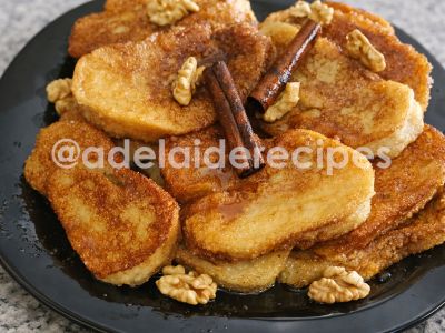 French toast with port wine syrup and honey | Christmas Recipe