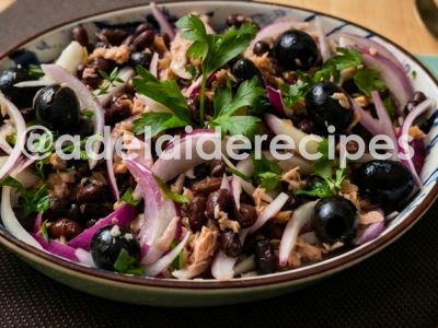 Salada de Feijão Preto com Atum | Refrescante, Fácil e Leve para o Verão!
