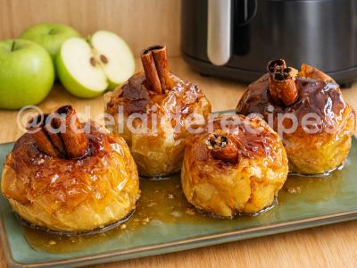 Airfryer Roasted Apple with Port Wine Syrup | Quick and Delicious Recipe